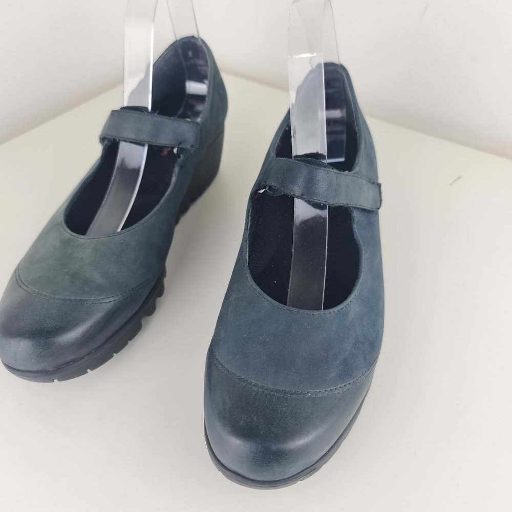 Munro Mary Jane Shoes Womens Blue Nubuck Leather Journey Comfort Size 11 - Picture 3 of 15